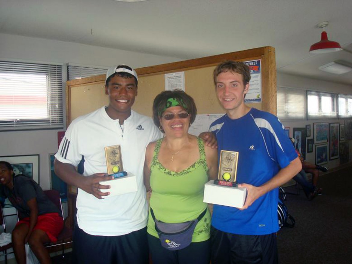 Boys-18s-Singles-Winners-MID-TAC-20114.jpg