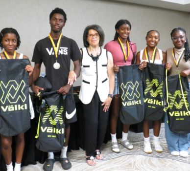 Lyndiwe Reynolds, Malcolm Reynolds, (M.Dorsey), Layla Mason, Amiyah Roper and Eden Teare, [Gabrielle Patterson received award, not pictured].